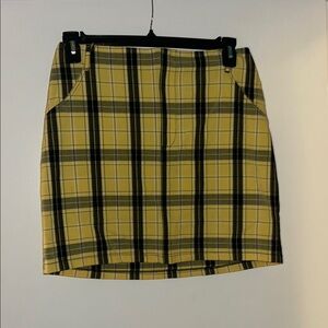 Plaid Yellow and Black Women's Skirt Hollister